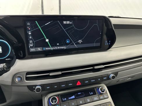 Used 2025 Hyundai Palisade SEL FWD image 31