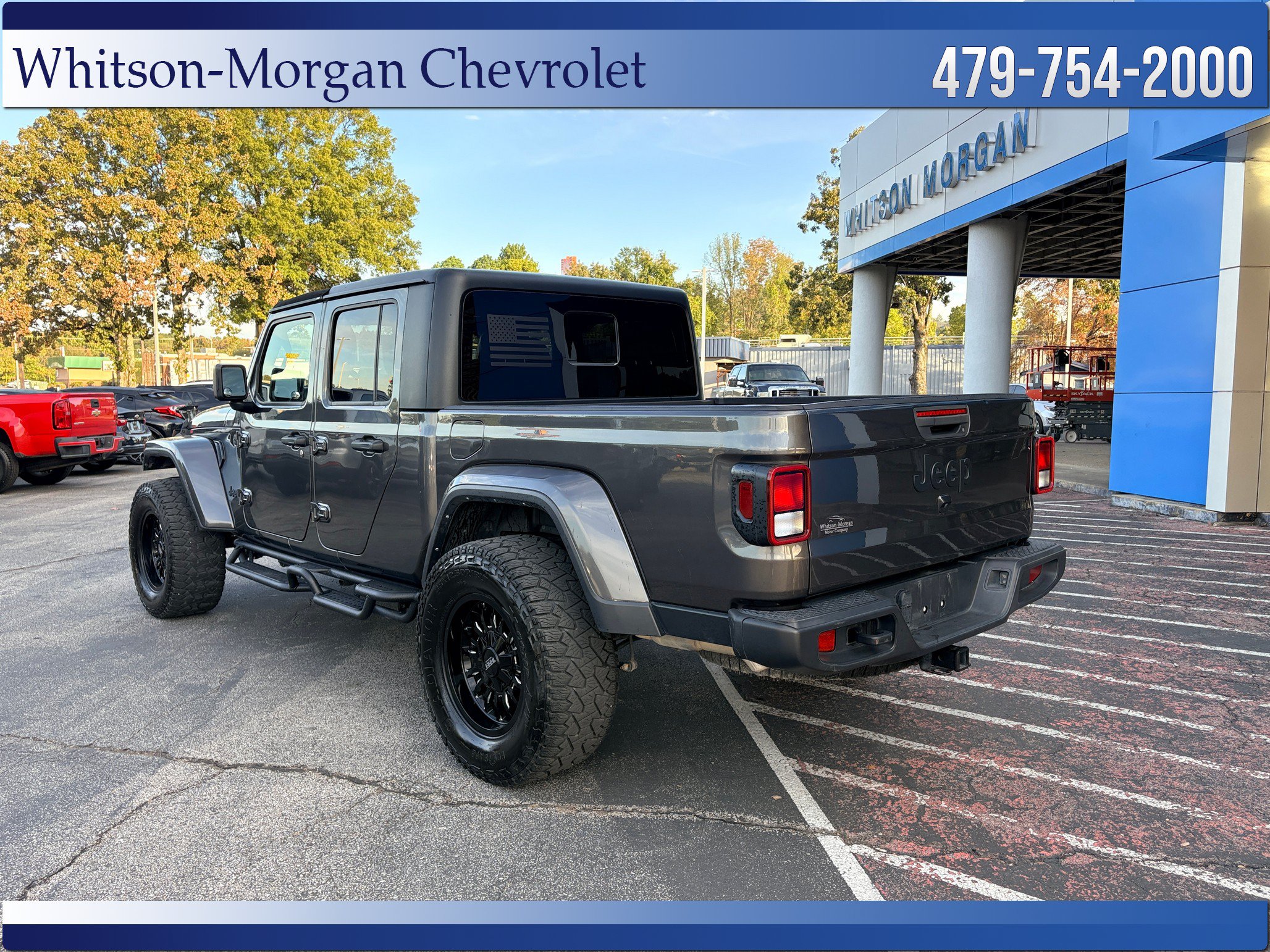 Used 2023 Jeep Gladiator Sport AWD/4WD image 8