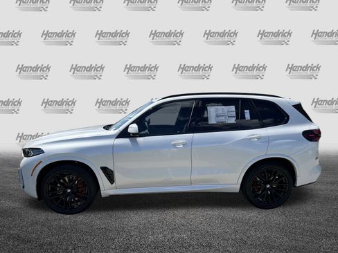 Used 2026 BMW X5 sDrive40i w/ M Sport Package image 6