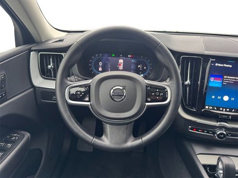 Certified 2025 Volvo XC60 B5 Plus image 13