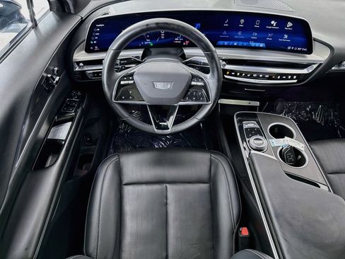 Used 2024 Cadillac Lyriq Luxury RWD image 25