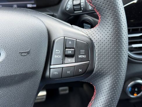 Used 2023 Ford Escape ST-Line image 32