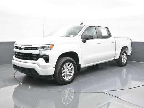 Used 2026 Chevrolet Silverado 1500 RST AWD/4WD image 4