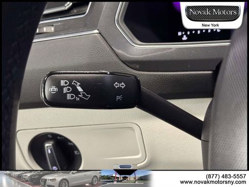 Used 2023 Volkswagen Tiguan SE R-Line AWD/4WD image 21