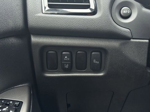 Used 2024 Mitsubishi Outlander Sport SE image 17