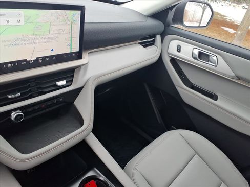 Used 2026 Ford Explorer Active w/ Active Comfort Package image 20