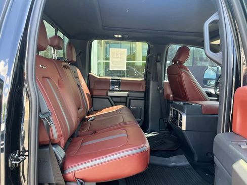Used 2022 Ford F350 Platinum AWD/4WD image 18