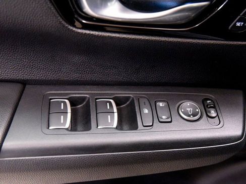 Used 2023 Honda CR-V Sport Touring image 17