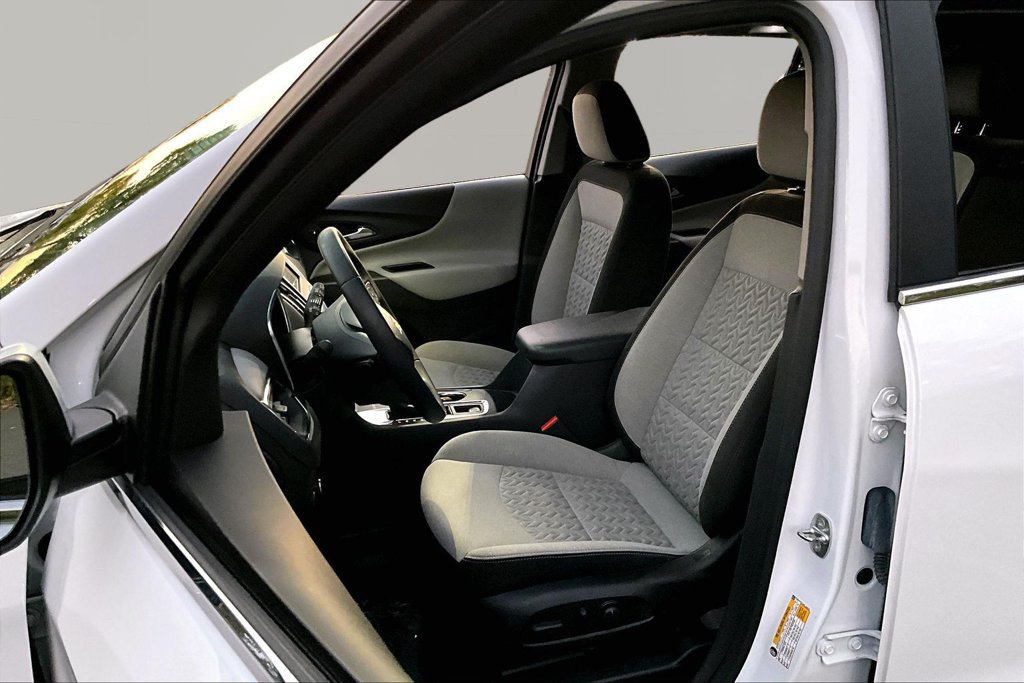 Used 2024 Chevrolet Equinox LT FWD image 15