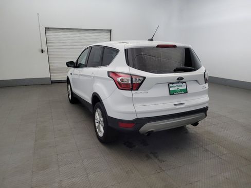 Used 2017 Ford Escape SE w/ SE Cold Weather Package image 5