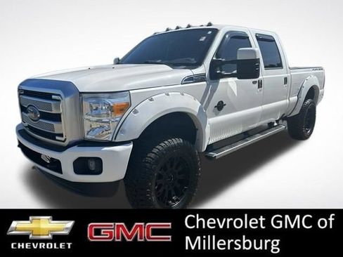 Used 2016 Ford F250 Platinum w/ Platinum Package AWD/4WD image 4