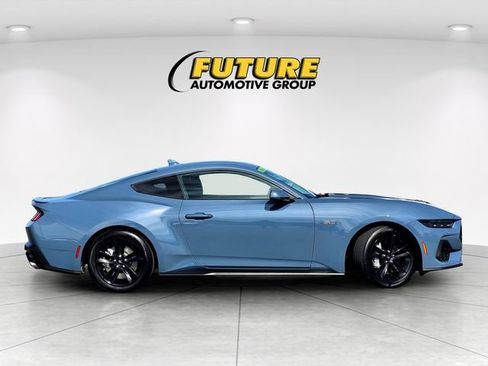 Certified 2025 Ford Mustang GT image 3