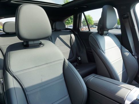 Certified 2025 Mercedes-Benz GLC 300 4MATIC image 66