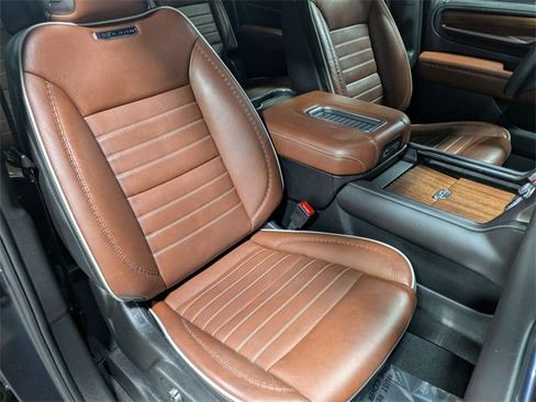 Used 2024 GMC Yukon XL Denali Ultimate image 30