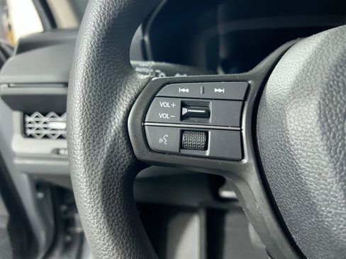 Used 2025 Honda Accord SE image 16