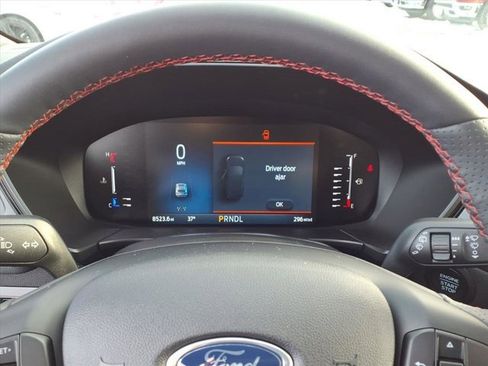 Used 2024 Ford Escape ST-Line w/ Equipment Group 301A image 20