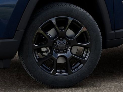 New 2026 Jeep Compass Latitude AWD/4WD image 8