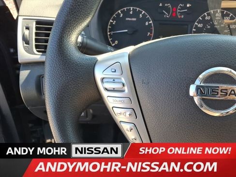 Used 2015 Nissan Sentra S image 21
