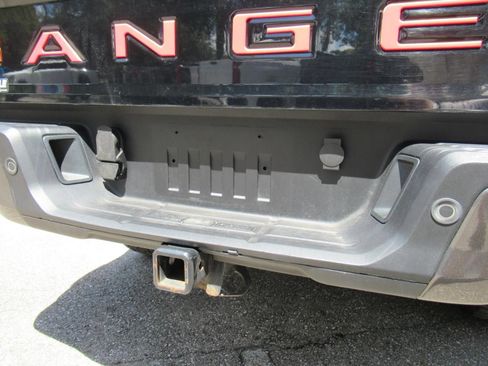 Used 2022 Ford Ranger Lariat w/ Tremor Off-Road Package AWD/4WD image 8
