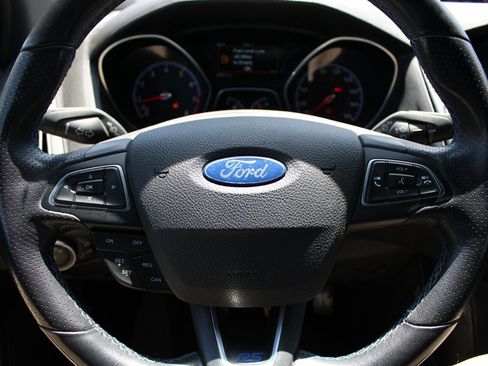 Used 2016 Ford Focus RS AWD/4WD image 14