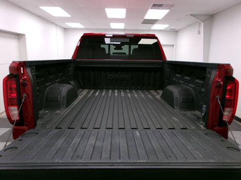 Used 2024 GMC Sierra 1500 Elevation w/ Preferred Package AWD/4WD image 11