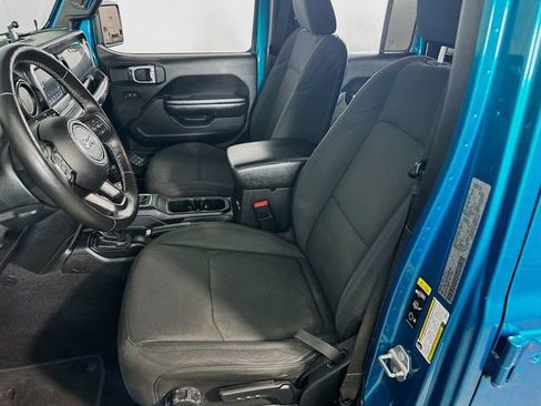 Used 2020 Jeep Wrangler Unlimited Sport image 15