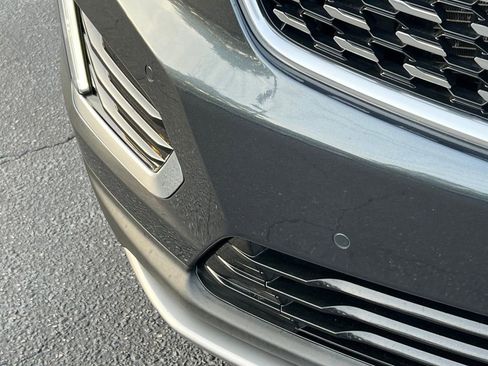 Certified 2021 Cadillac XT5 Premium Luxury w/ LPO, Floor Liner Package image 28