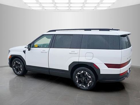 Used 2025 Hyundai Santa Fe SEL image 6