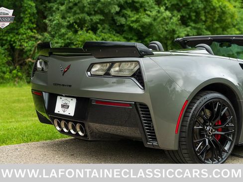Used 2015 Chevrolet Corvette Z06 w/ 2LZ Preferred Equipment Group RWD image 38