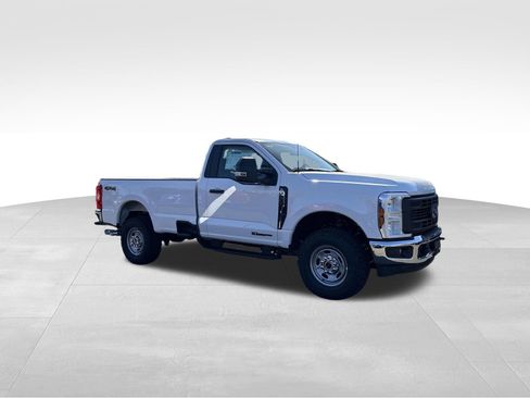 New 2026 Ford F250 XL w/ XL Off-Road Package image 7