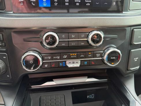 Used 2024 Ford F350 Platinum AWD/4WD image 17