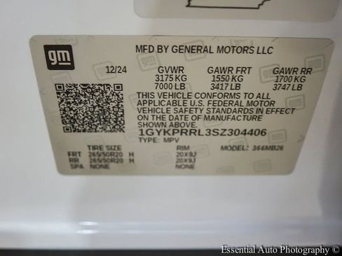 New 2025 Cadillac Lyriq Luxury w/ LPO, Floor Liner Package image 23