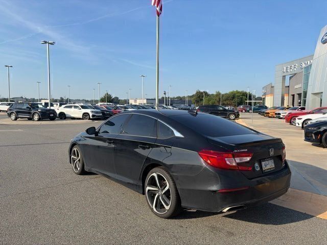 Used 2019 Honda Accord Sport image 3
