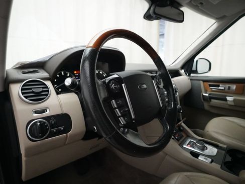 Used 2015 Land Rover LR4 HSE LUX AWD/4WD image 8