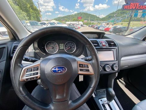 Used 2014 Subaru Forester 2.5i Premium AWD/4WD image 19
