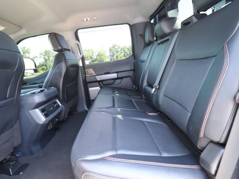 Used 2024 Ford F450 Lariat AWD/4WD image 9