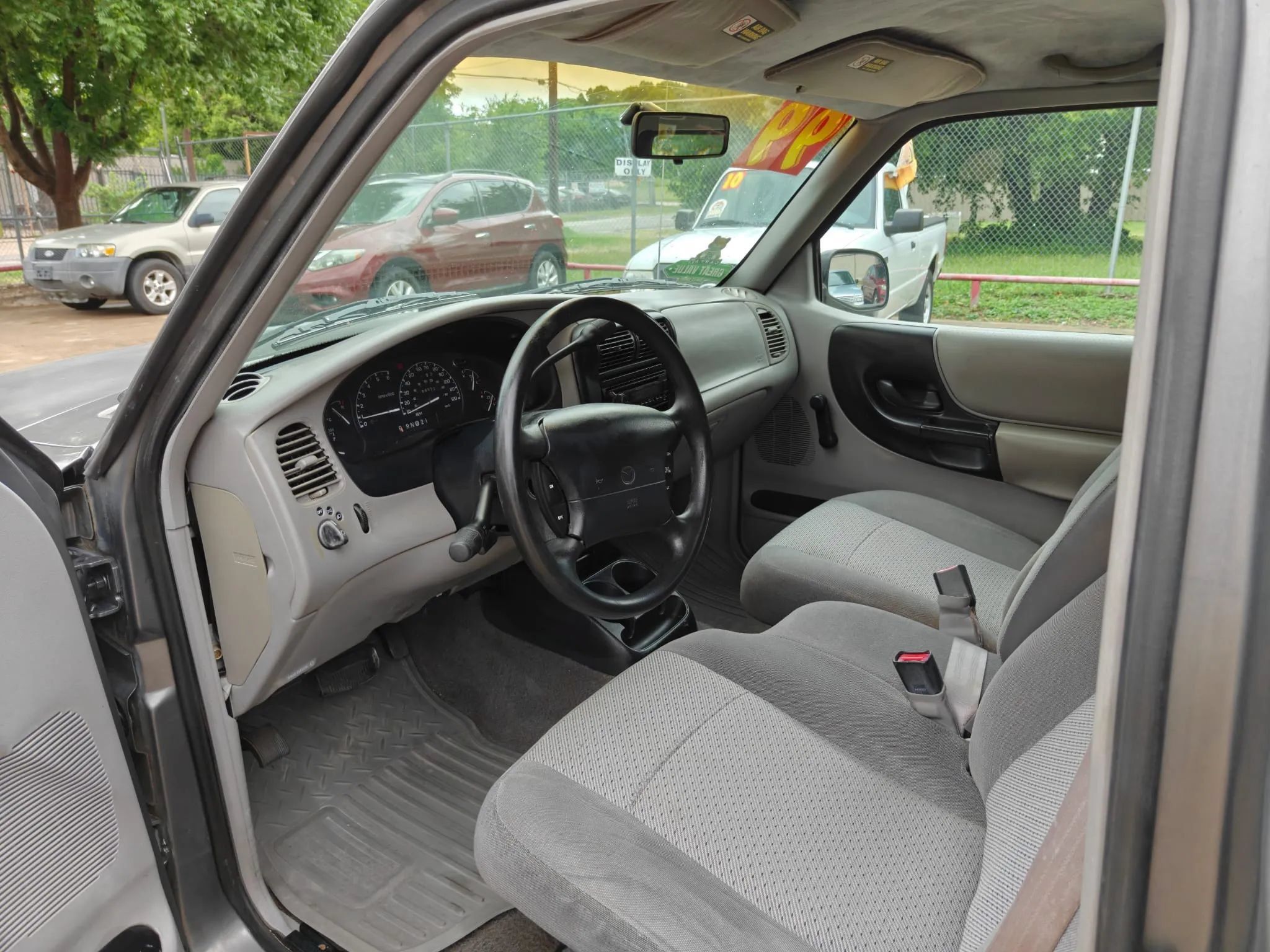 Used 1999 MAZDA B-Series Pickup 2WD Regular Cab B2500 image 4