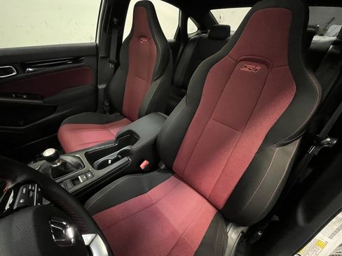 Used 2025 Honda Civic Si image 11