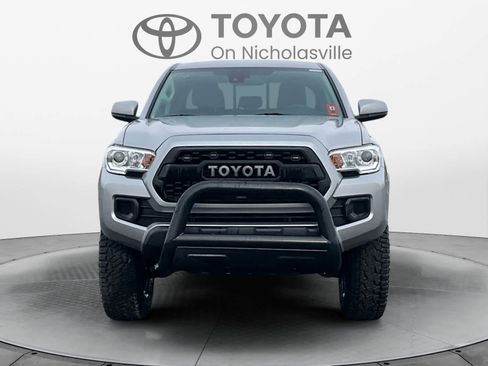 Used 2021 Toyota Tacoma SR image 9