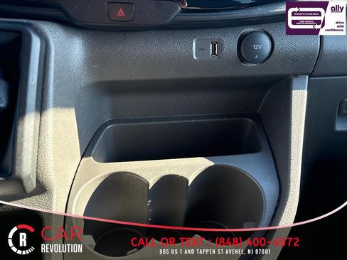 Used 2024 Ford Transit 350 XLT image 30