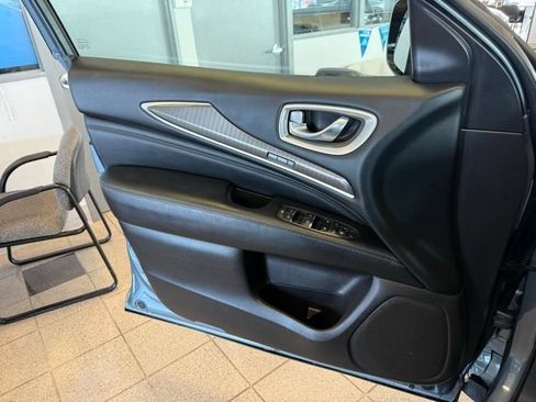 Used 2017 INFINITI QX60 Luxe AWD/4WD image 22