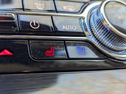 Certified 2022 Lincoln Nautilus Reserve w/ Equipment Group 201A image 24