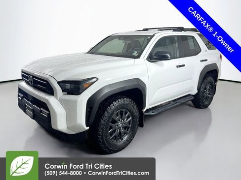 Used 2025 Toyota 4Runner SR5 image 5