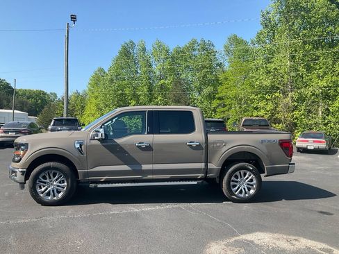 New 2026 Ford F150 XLT w/ Equipment Group 302A MID AWD/4WD image 8