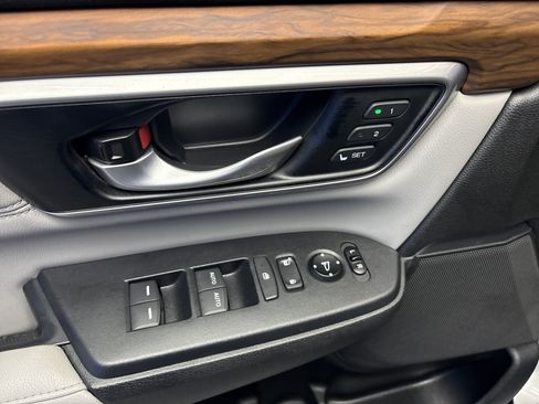 Used 2019 Honda CR-V EX-L image 10