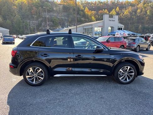 Used 2022 Audi Q5 2.0T Premium Plus image 2