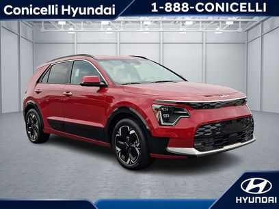 Used 2023 Kia Niro Wave w/ Wave Preserve Package