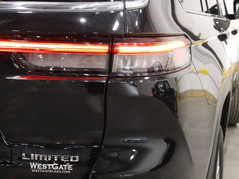 Used 2023 Jeep Grand Cherokee L Limited w/ Trailer Tow Group (B) image 55