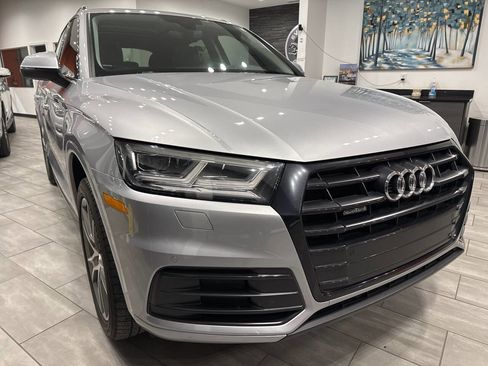 Used 2019 Audi Q5 2.0T Premium Plus image 1