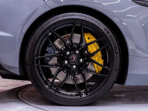 Used 2025 Chevrolet Corvette Z06 w/ Stealth Interior Trim Package image 53